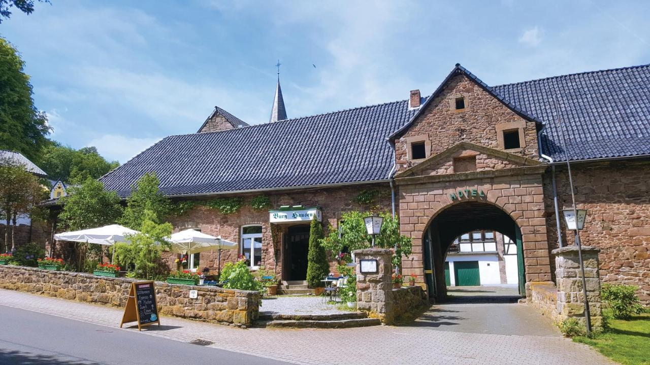 ホテル Gasthof Burg Hausen ハイムバッハ エクステリア 写真