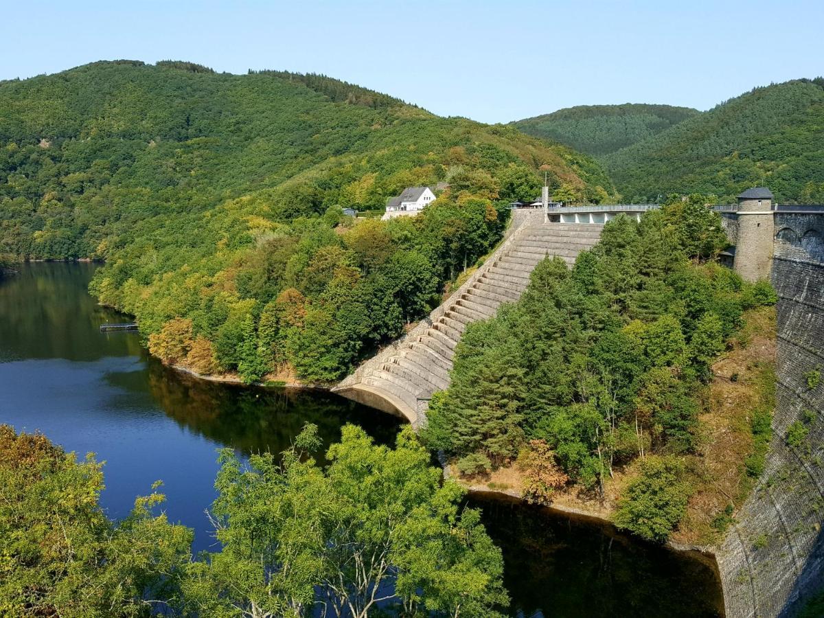 ホテル Gasthof Burg Hausen ハイムバッハ エクステリア 写真